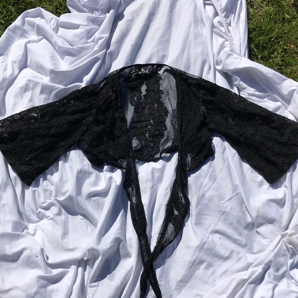 Black lace festival set